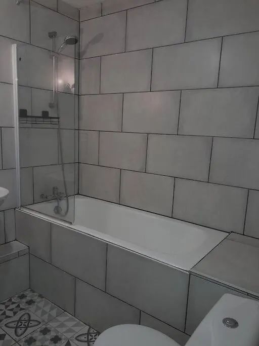 Apartment Studio Agreable Et Fonctionnel A 5Km Des Plages Lannion France